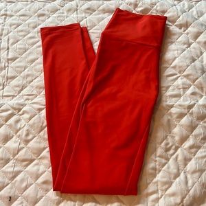 Skatie Legging in red
